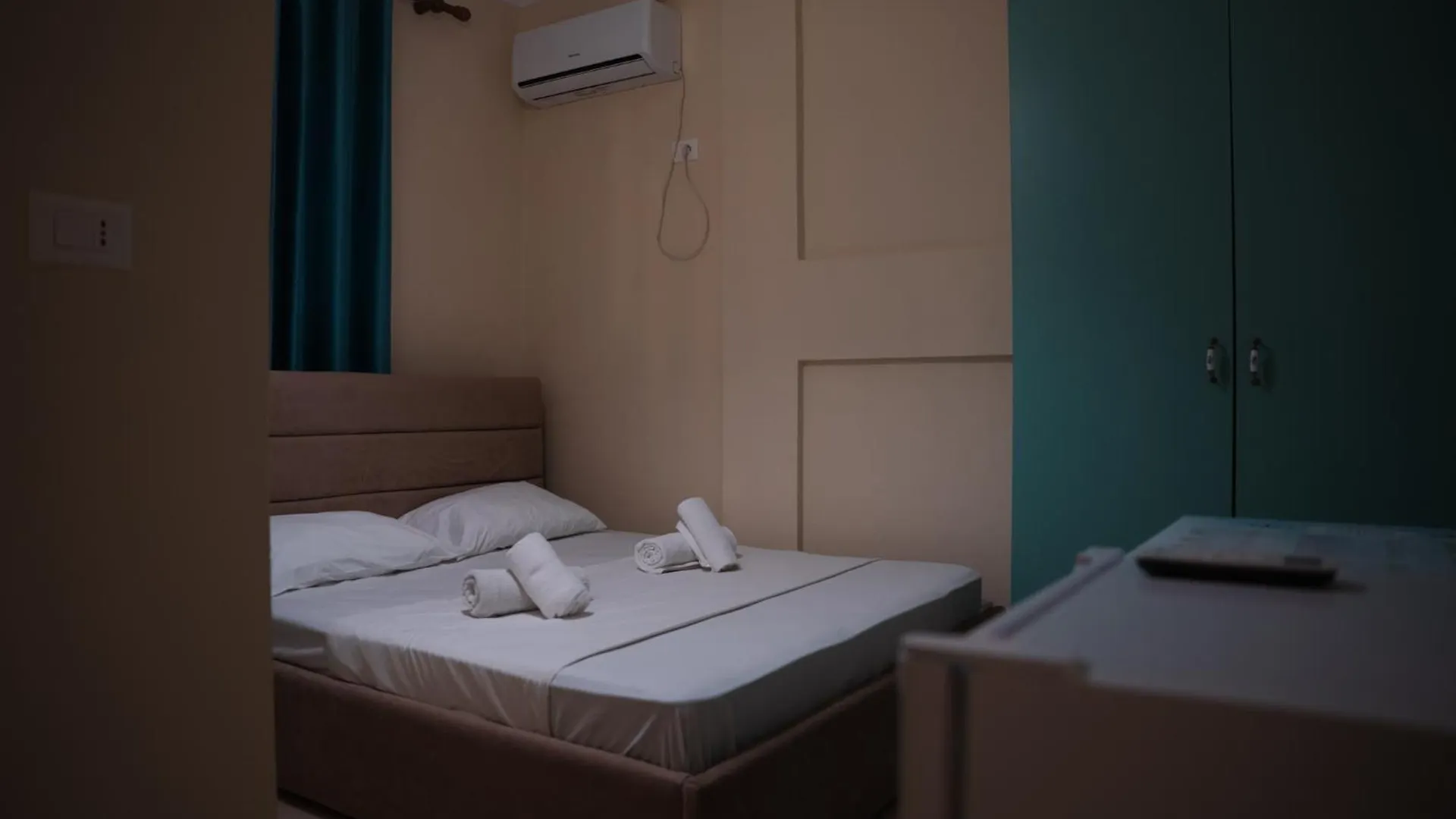 Okej Hotel Golem  0*, Golem (Tirana) Albanien