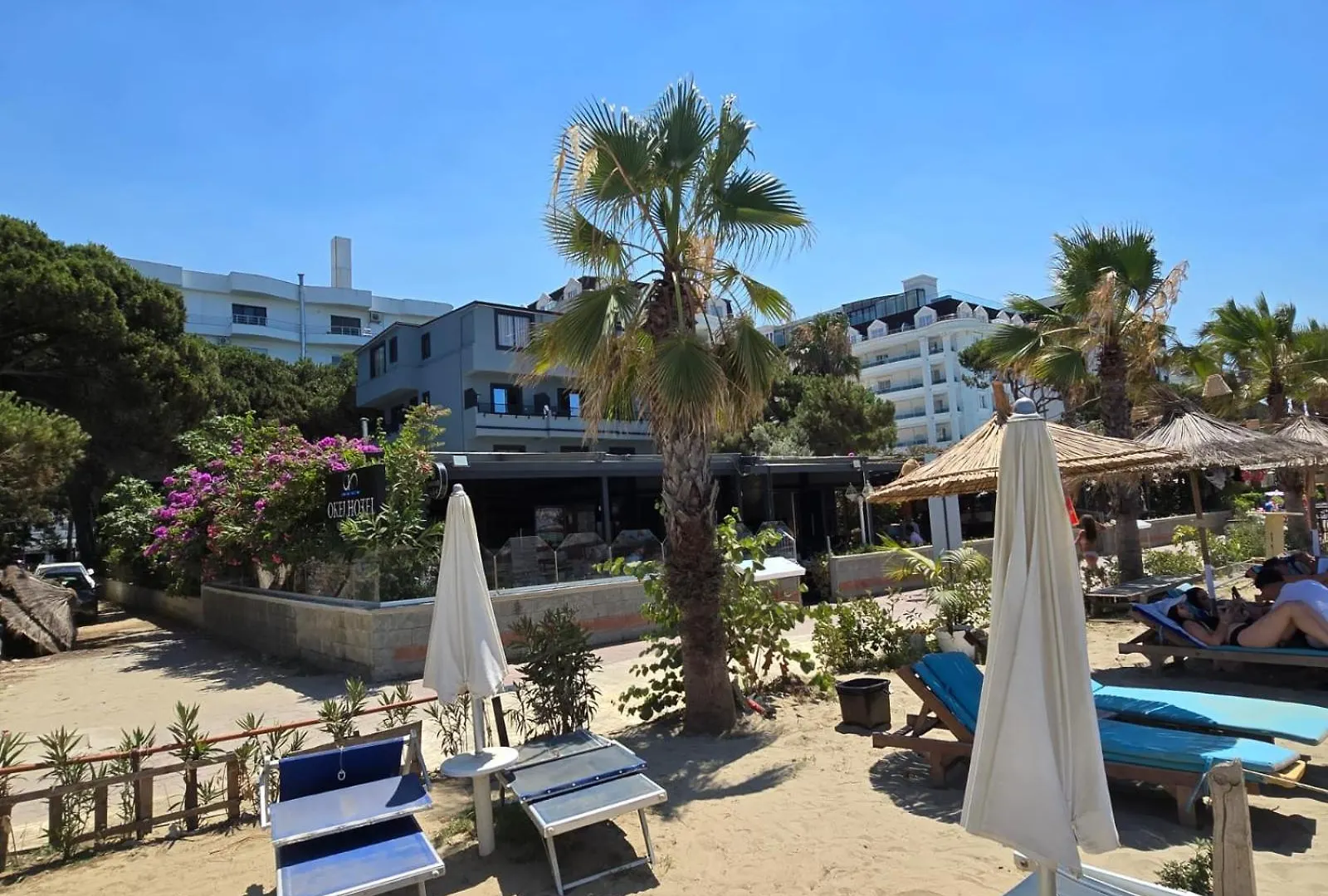 Okej Hotel Golem