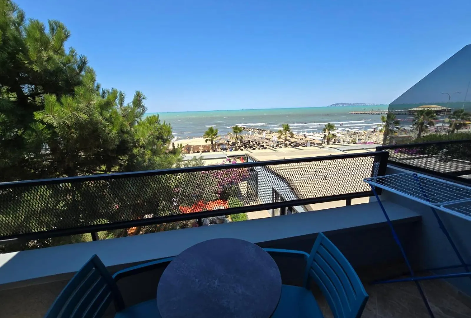 Okej Hotel Golem  Golem (Tirana)