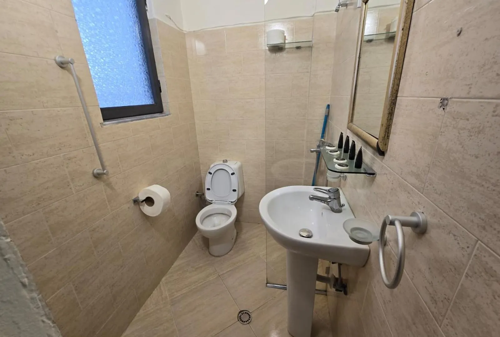 Okej Hotel Golem  Golem (Tirana)