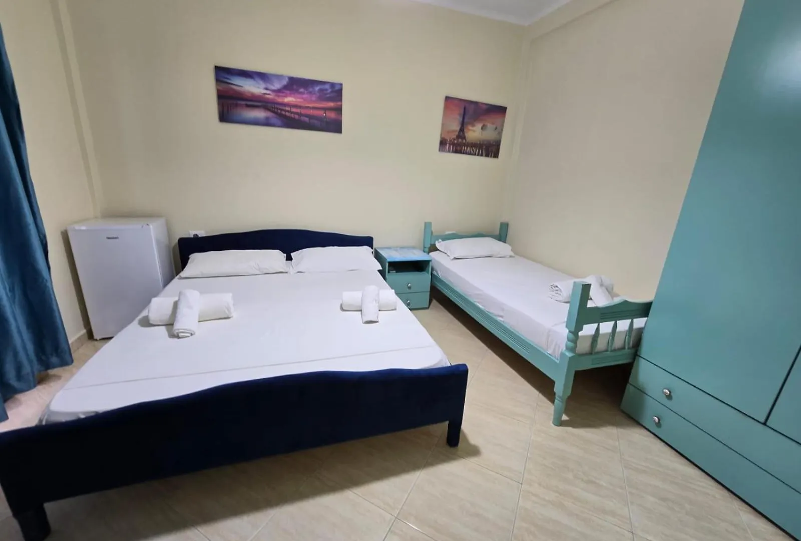 Okej Hotel Golem  Albanien